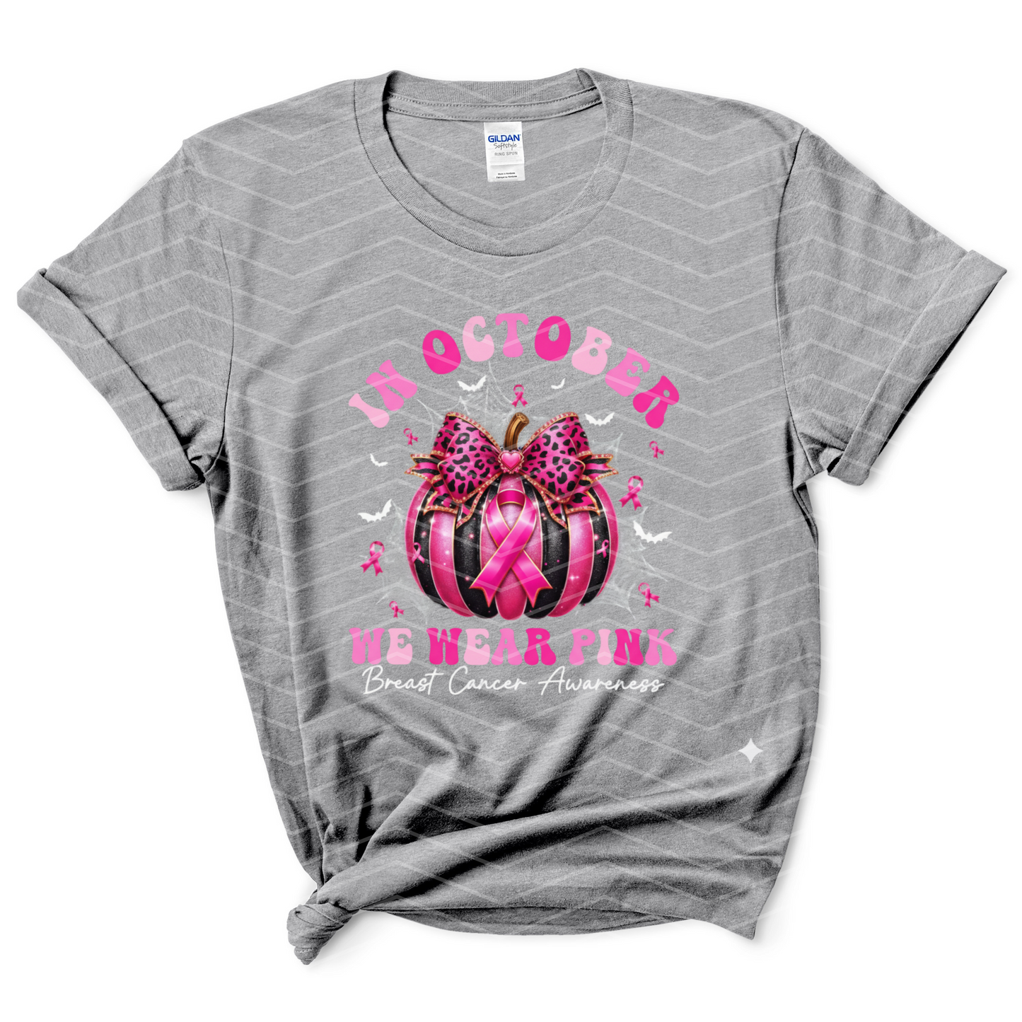In October We Wear Pink Shirt | Breast Cancer Awareness Pumpkin Tee | Pink Ribbon Fall Graphic T-Shirt (Sβ5XL)